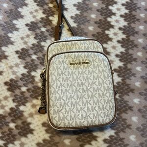 Michael Kors cross body bag